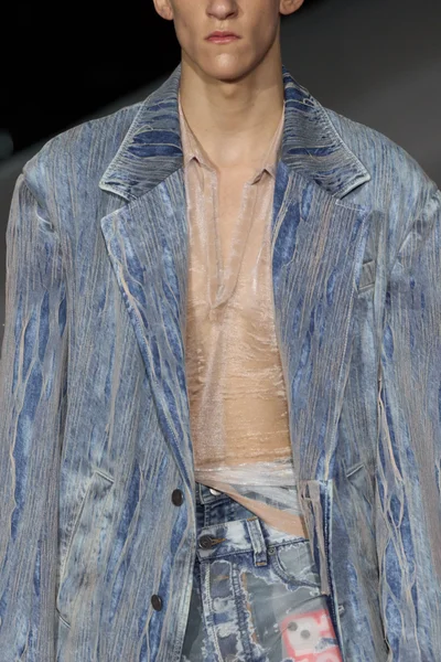 Look 22